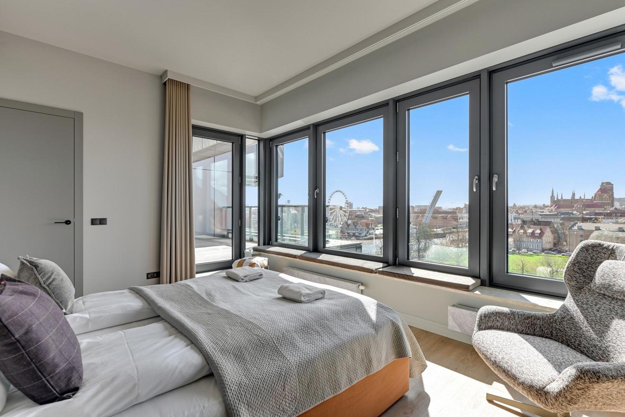Blue Mandarin Riverside Premium Sauna & Gym 格但斯克 外观 照片